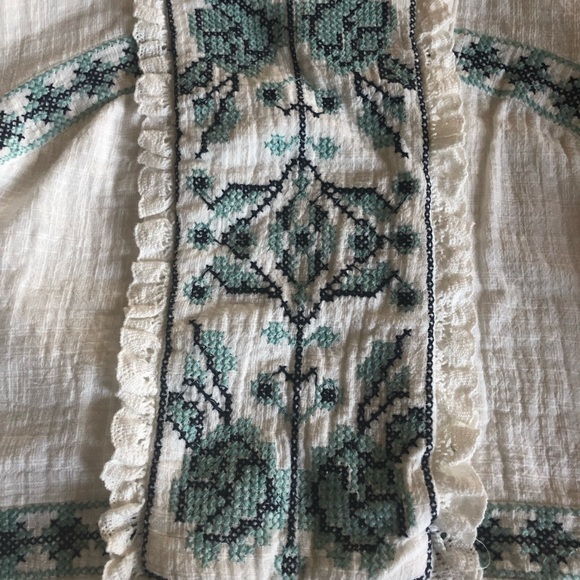 Sophie Max Studio Bell Sleeve Embroidered Dress - Picture 4 of 7